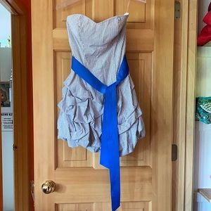 💙Ruby Rox Strapless Dress